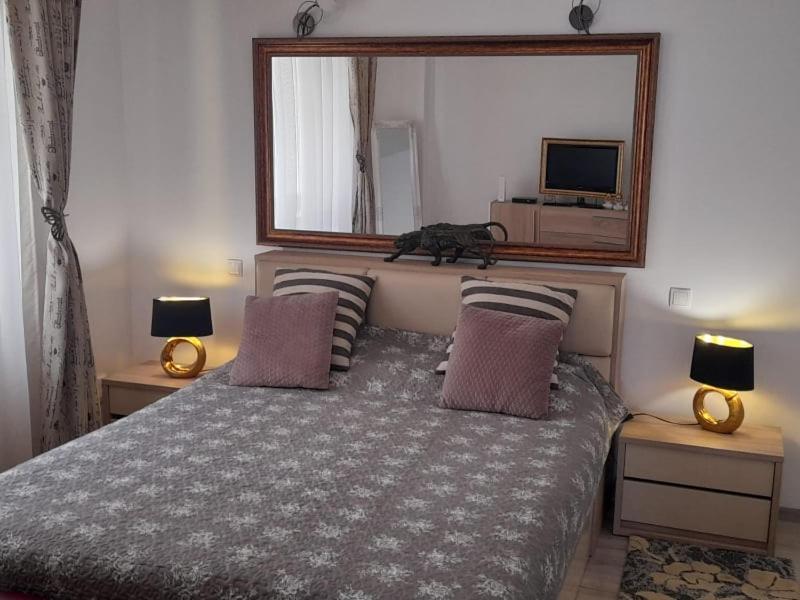 Apartamento Downtown "Rendez-Vous" Luxury Bacău Exterior foto