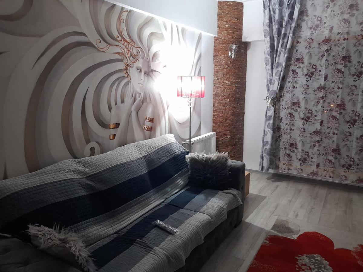 Apartamento Downtown "Rendez-Vous" Luxury Bacău Exterior foto