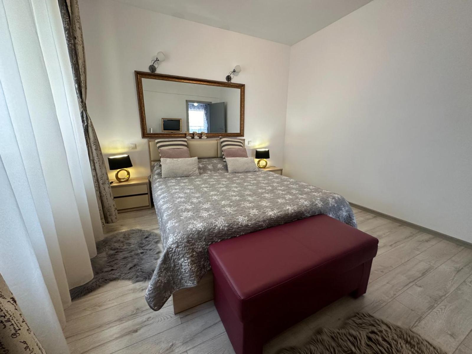 Apartamento Downtown "Rendez-Vous" Luxury Bacău Exterior foto