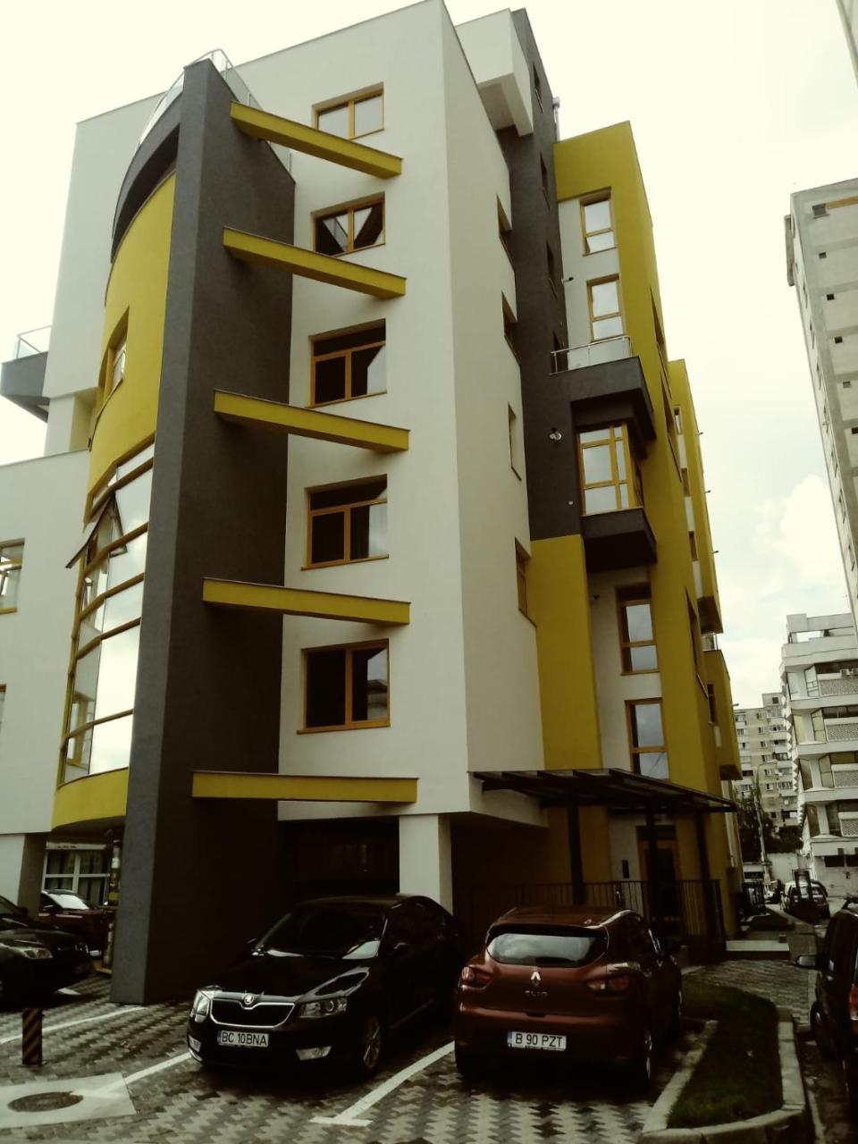Apartamento Downtown "Rendez-Vous" Luxury Bacău Exterior foto