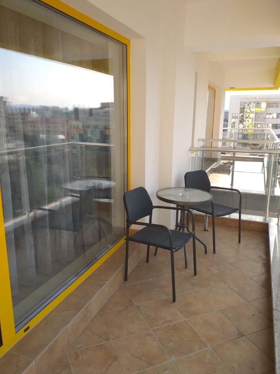 Apartamento Downtown "Rendez-Vous" Luxury Bacău Exterior foto