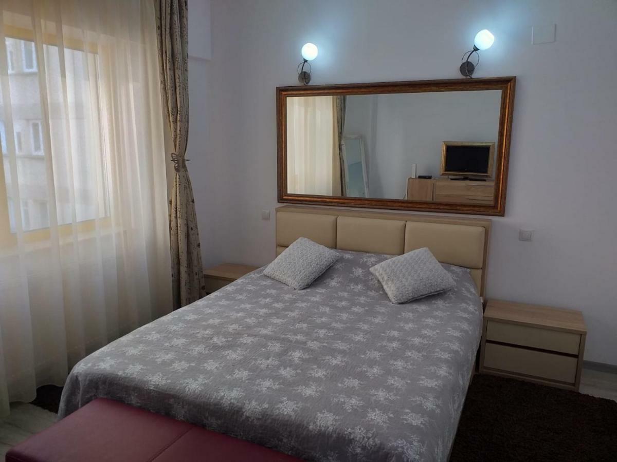 Apartamento Downtown "Rendez-Vous" Luxury Bacău Exterior foto