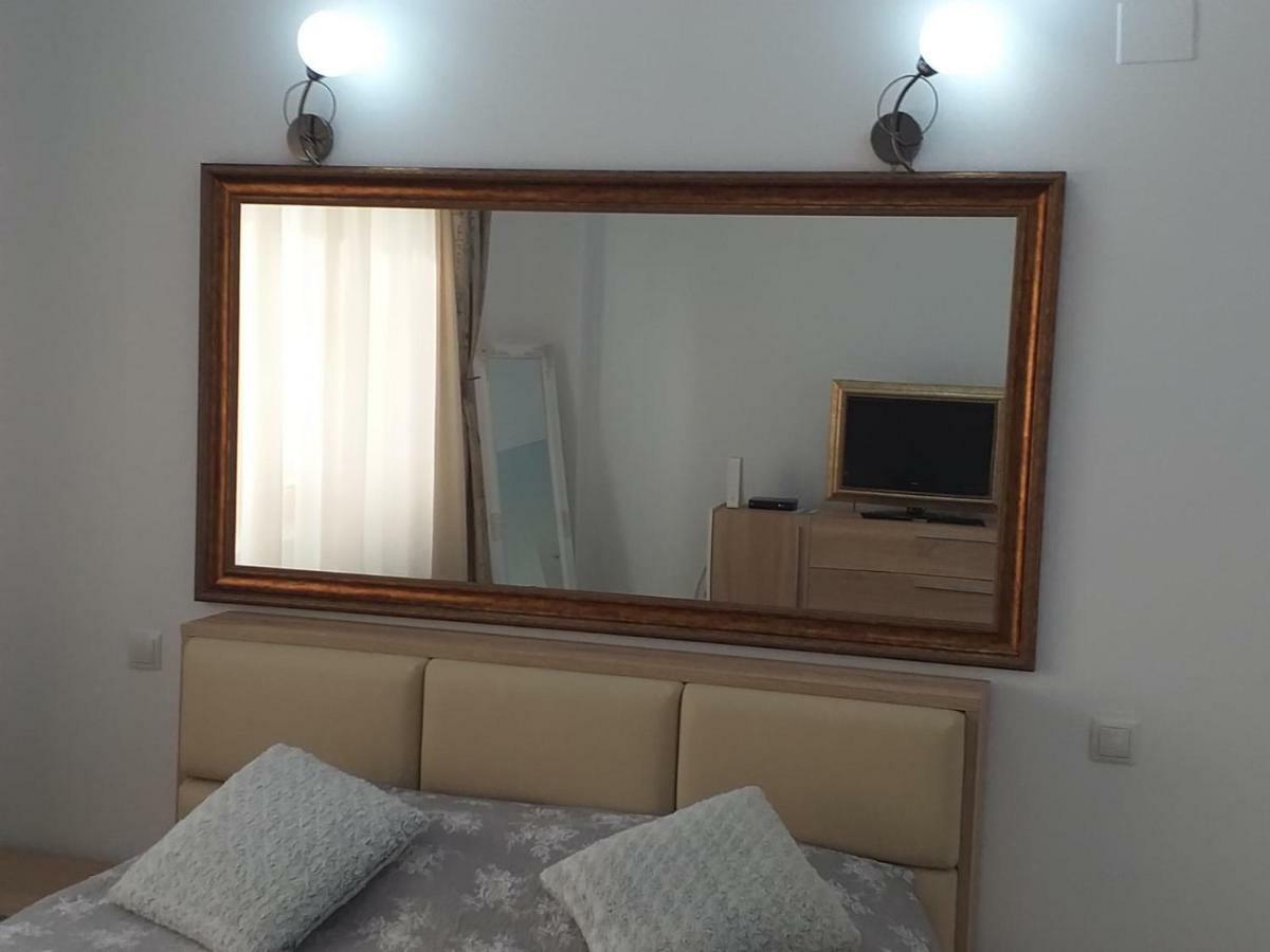 Apartamento Downtown "Rendez-Vous" Luxury Bacău Exterior foto