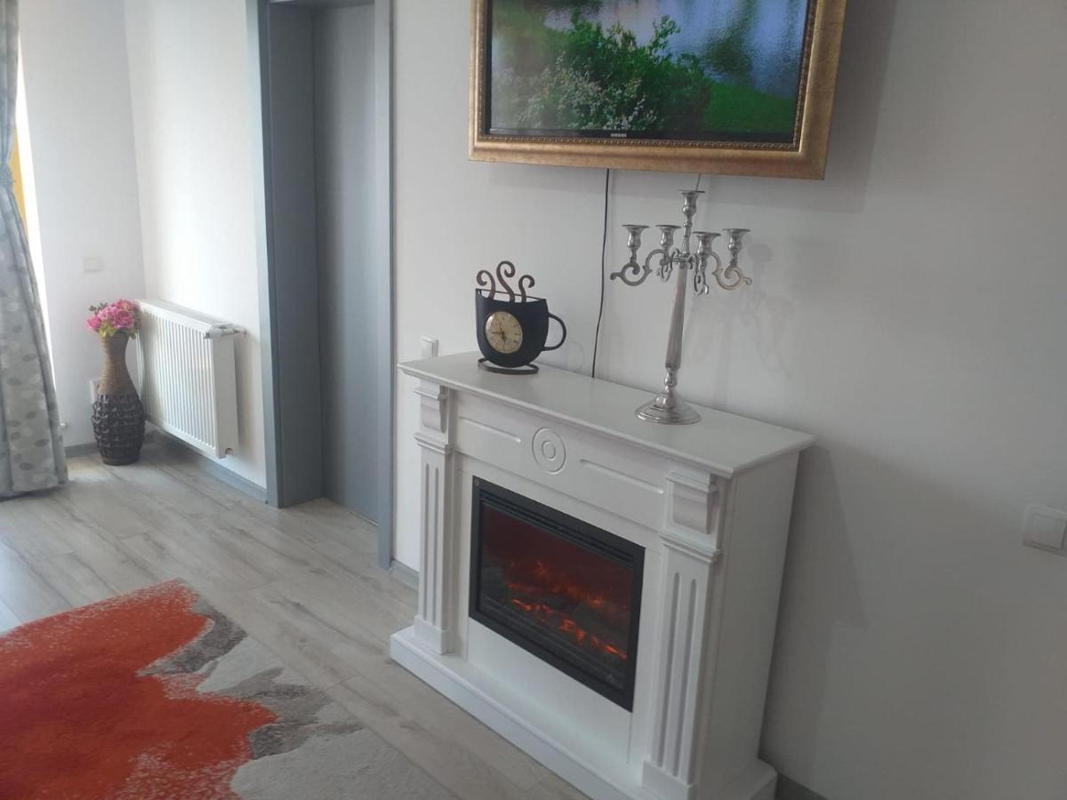 Apartamento Downtown "Rendez-Vous" Luxury Bacău Exterior foto